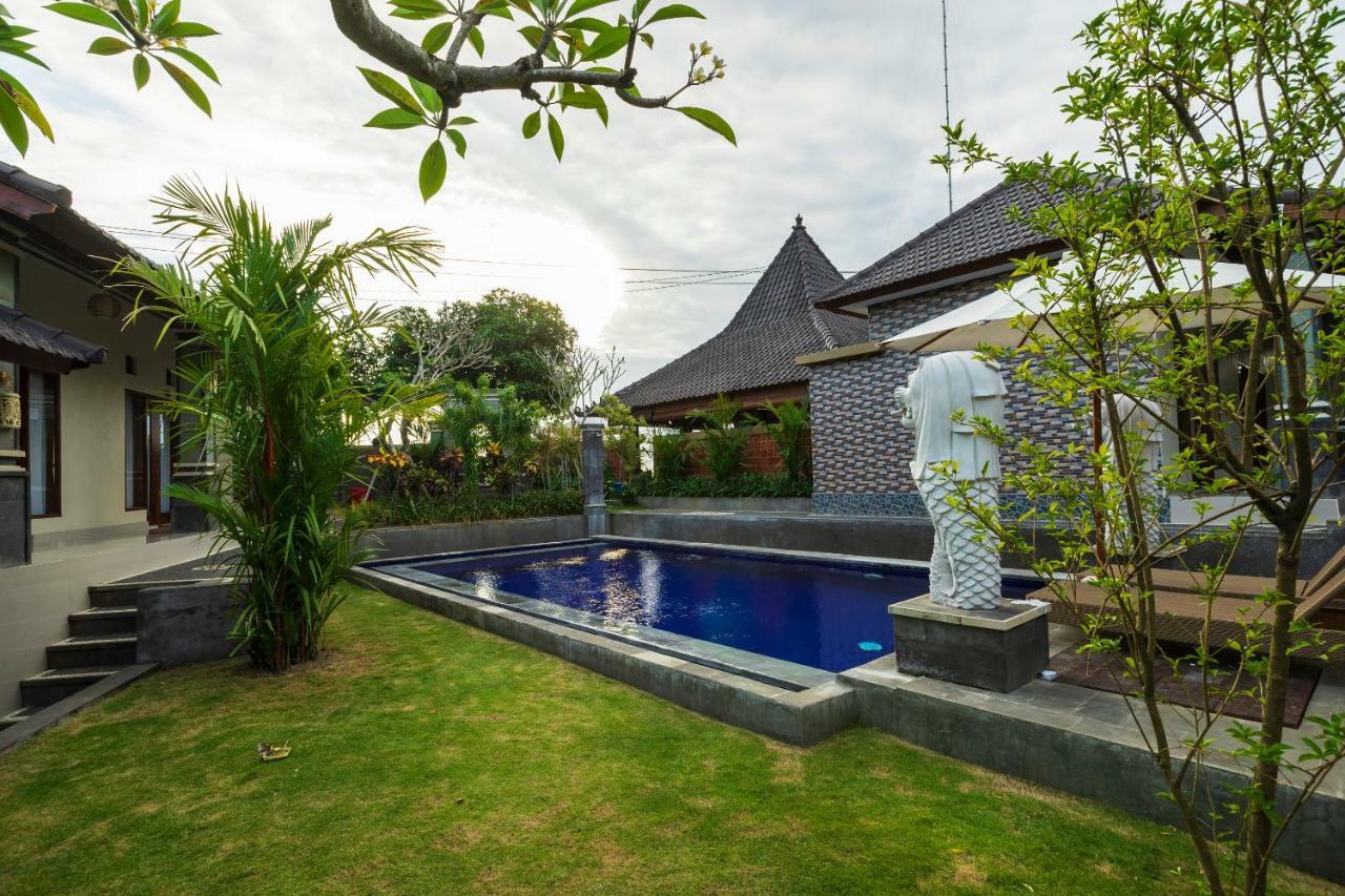 Lilis Cempaka Mas Guesthouse Canggu  Exterior photo